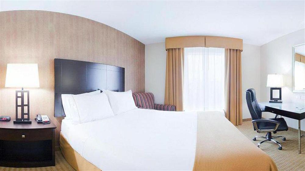 Holiday Inn Express Hotel & Suites Lebanon By Ihg Exterior photo