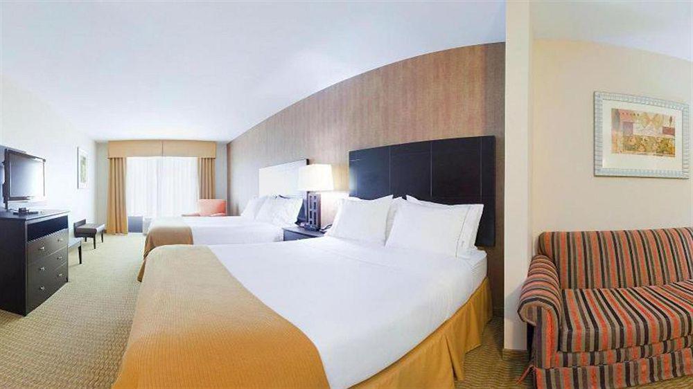 Holiday Inn Express Hotel & Suites Lebanon By Ihg Exterior photo