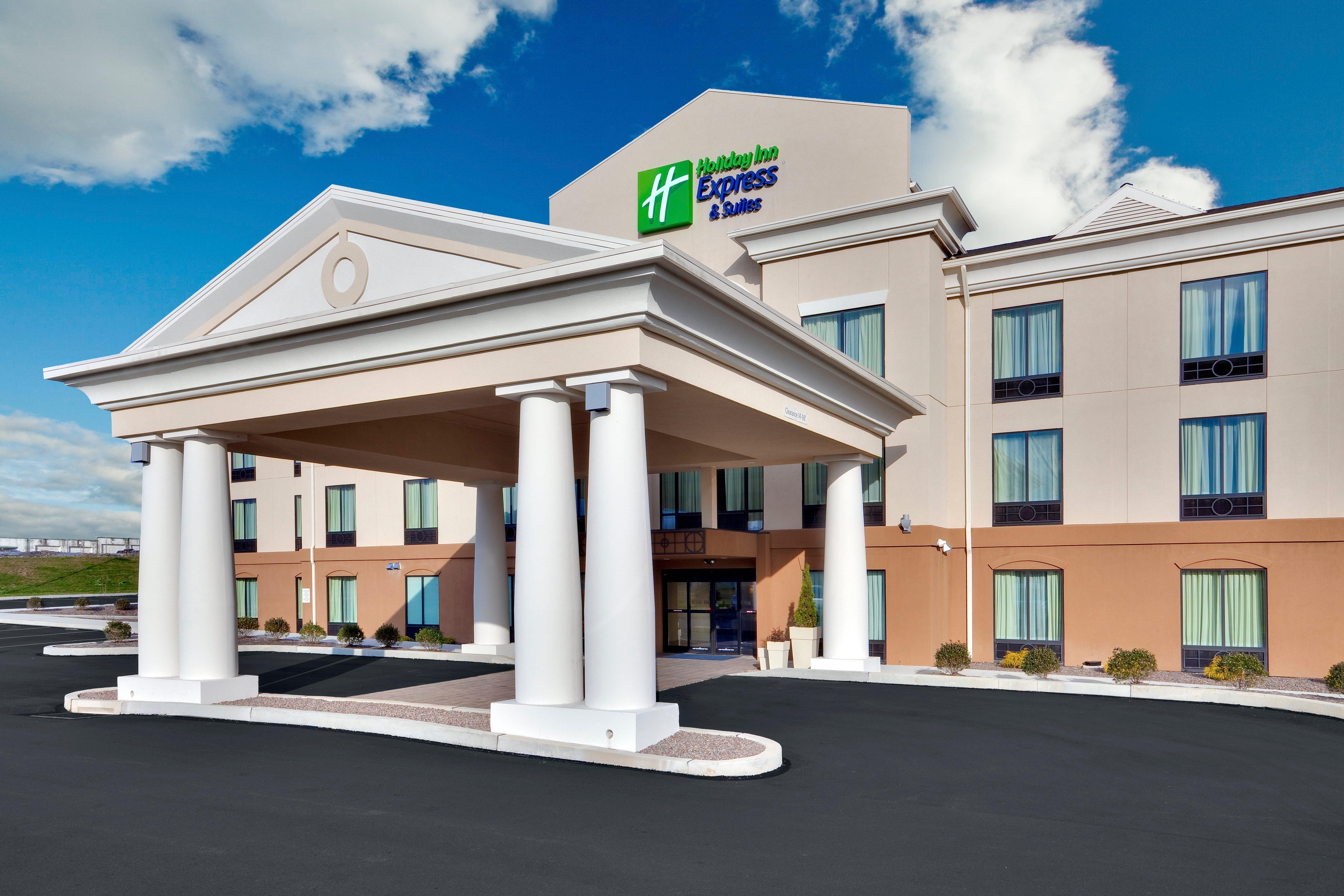 Holiday Inn Express Hotel & Suites Lebanon By Ihg Exterior photo