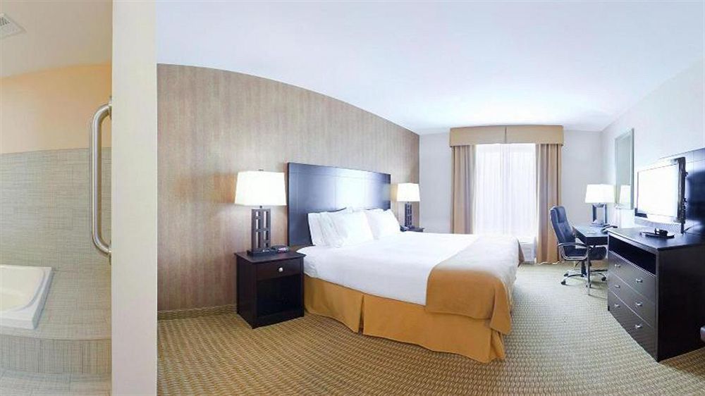 Holiday Inn Express Hotel & Suites Lebanon By Ihg Exterior photo